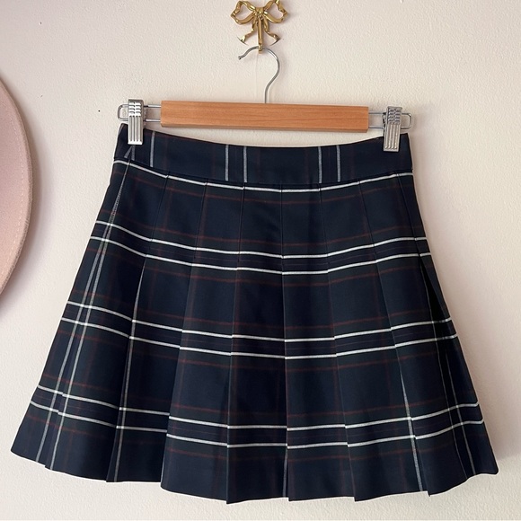 ARITZIA SUNDAY BEST pleated plaid mini skirt navy women’s SIZE 0 preppy academia - Picture 3 of 8
